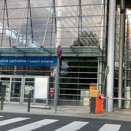 Vesna Rooms Mtp Poznan Exterior foto