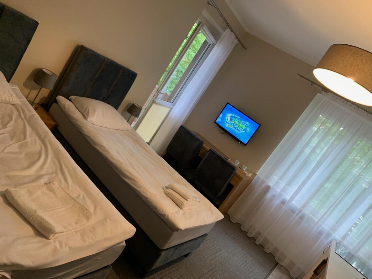 Vesna Rooms Mtp Poznan Exterior foto